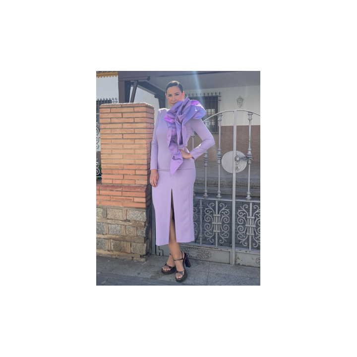 Vestido Ajustado con Volante Grande en el Hombro – Elegancia Única | Doble S Moda