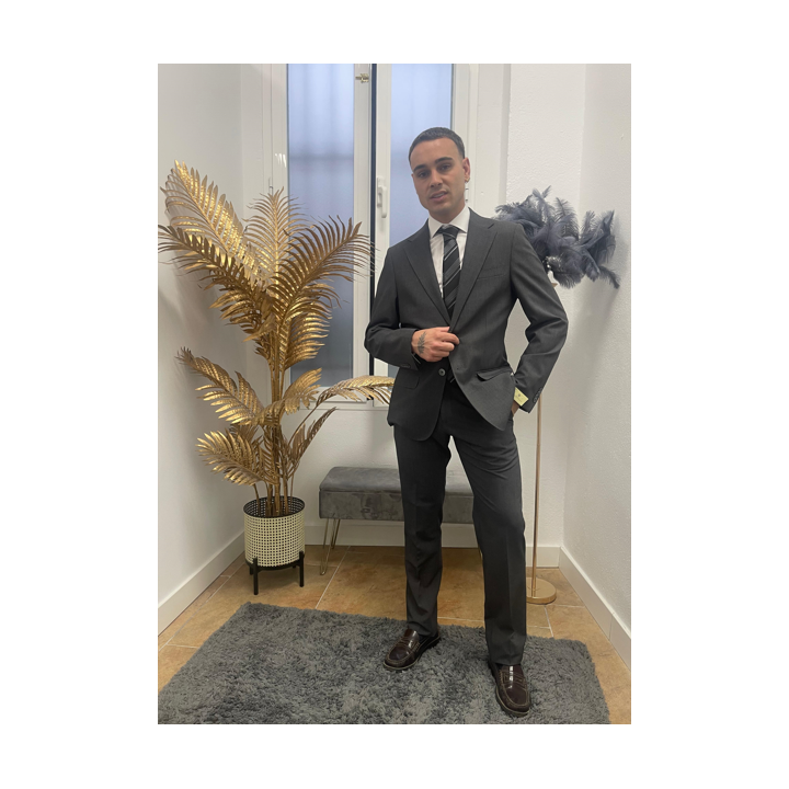Traje Básico Gris Oscuro Hombre | Elegancia Sobria – Doble S Moda