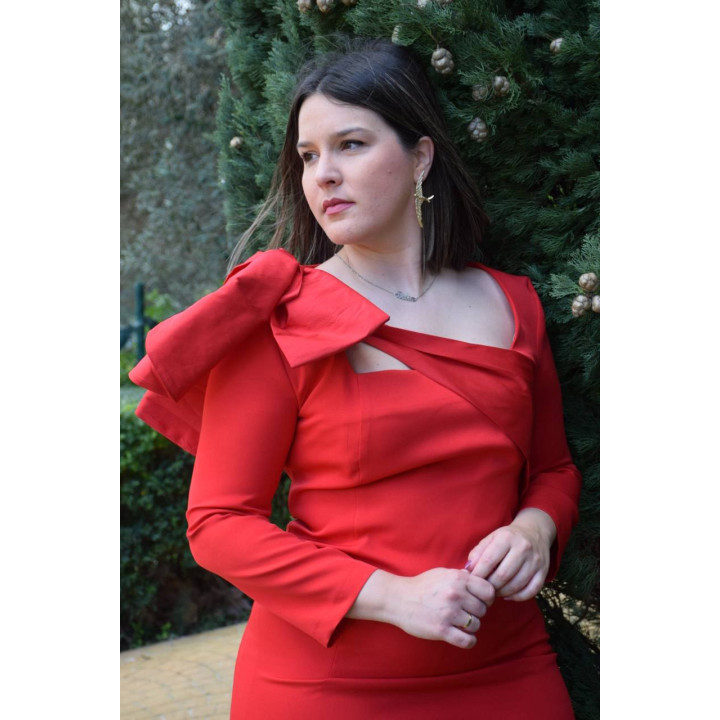 Vestido midi elegante con escote cuadrado y moña de tafetán | Doble S Moda