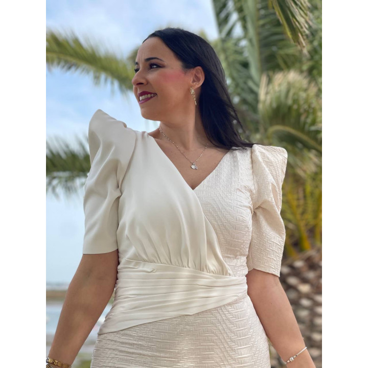 Vestido Beige y Blanco Roto Midi Elegante | Fabricación Española – Doble S Moda