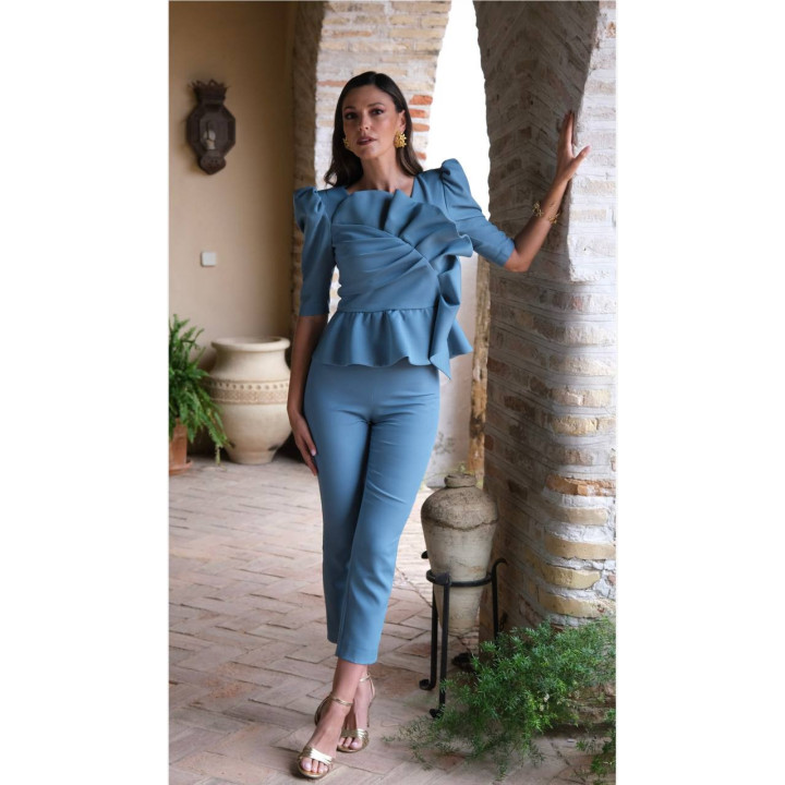 Conjunto Rosa con Volante para Mujer – Elegancia y Estilo | Doble S Moda