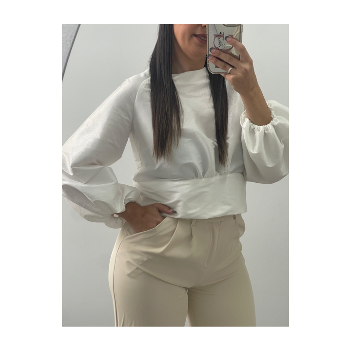 Top blanco ancho elegante con lazo – Doble S Moda
